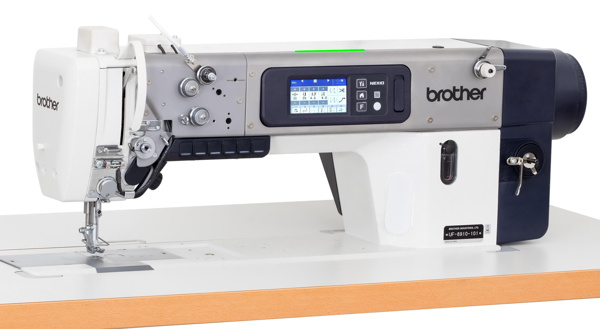 Brother UF-8910-101 Premium, компьютеризированная промышленная швейная машина с тройным продвижением для тяжелых материалов