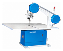 Ronmack RM-DCQ900, ленточная раскройная машина, рабочая ширина с правого края 900 мм