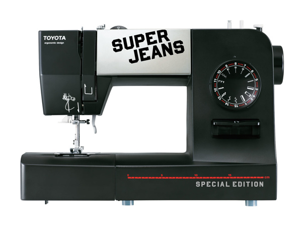 Toyota Super Jeans 15PE, швейная машина с горизонтальным челноком и полуавтоматической петлей, 15 строчек с фиксированной длиной стежка, приставной столик в комплекте