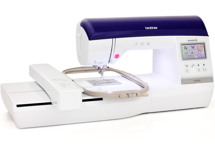 Brother Innov-is 800E, побутова вишивальна машина з полем вишивки 260 х 160 мм і кольоровим сенсорним LCD дисплеєм діагоналлю 3.7'', швидкість вишивки 850 ст / хв