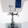Toyota ECO 17CJ, швейная машина с горизонтальным челноком и полуавтоматической петлей, 17 строчек с фиксированной длиной стежка