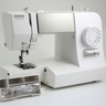 Toyota ERGO 15D, швейная машина с горизонтальным челноком и полуавтоматической петлей, 15 строчек с фиксированной длиной стежка