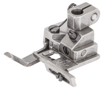 Khsew KHF-528K, компенсационная лапка под окантователь с регулируемой направляющей для промышленных распошивальных машин