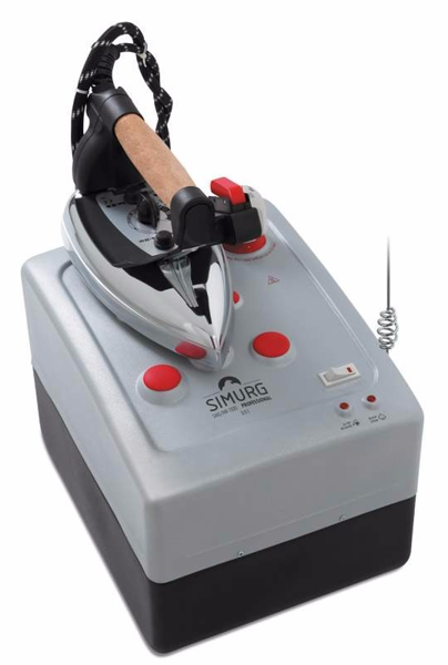 Silter Simurg 1035, профессиональный утюг с парогенератором емкостью 3.5 литра, мощность 1250 Вт