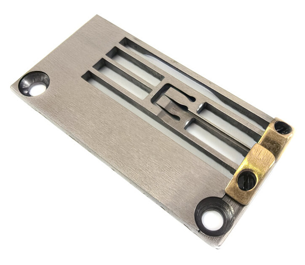 Khsew 257018D56, голкова пластина з направляючою для промислових розпошивальних машин